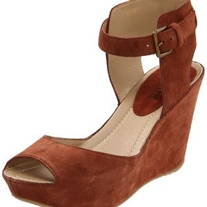 kenneth cole reaction wedges suede sole my heart